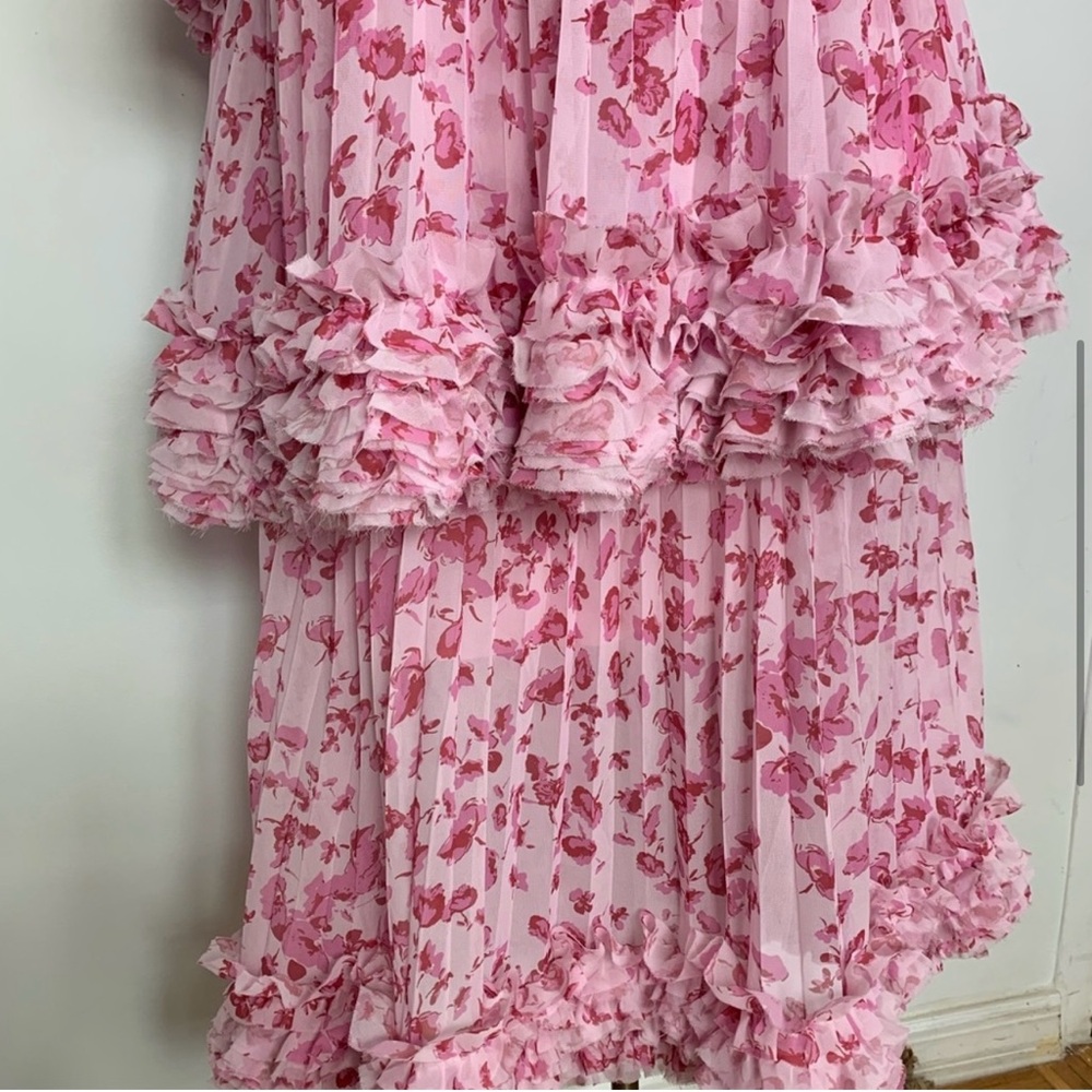 UNIQUE Ruffle Tiered Chiffon Floral Print Dress, Super Cute!!! - Picture 4 of 8